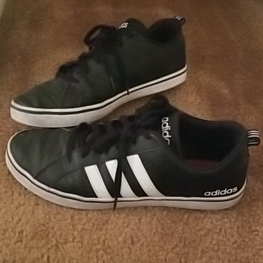 Adidas sneaker